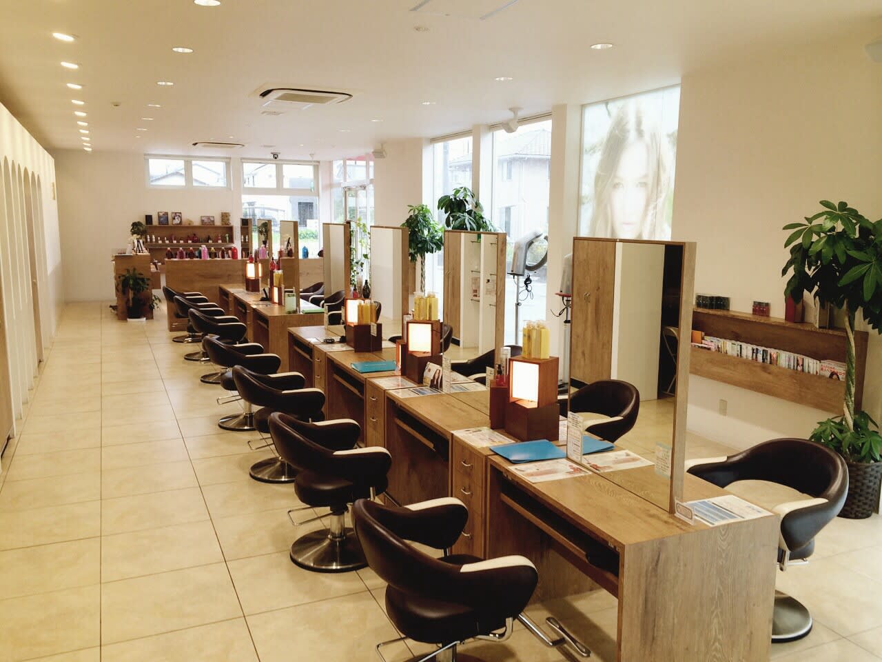 HAIR & MAKE EARTH 佐賀夢咲店_1