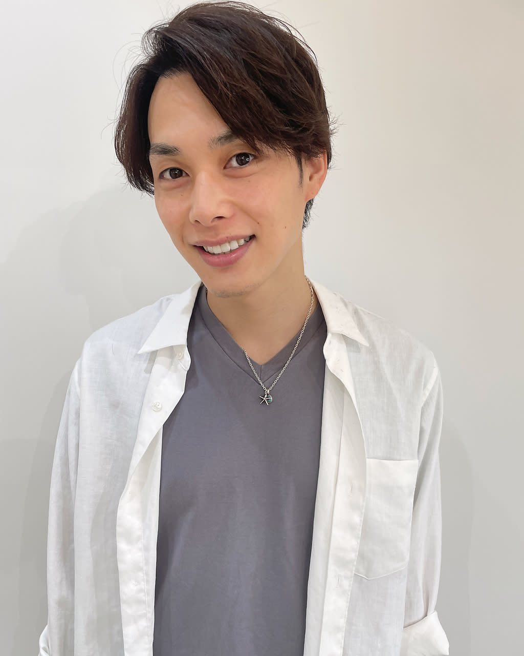 CARICIA_大門 慎也