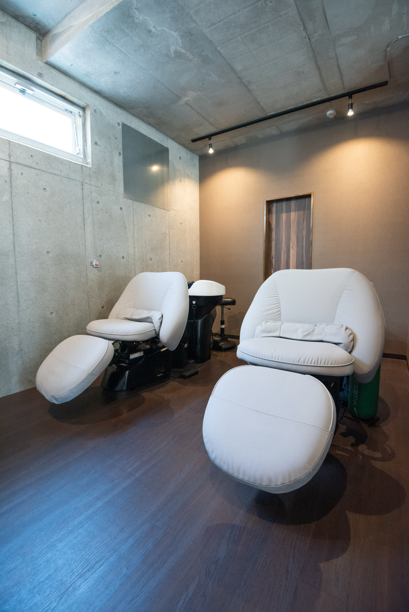 IVY TOKYO  hair&spa 奥沢店_1