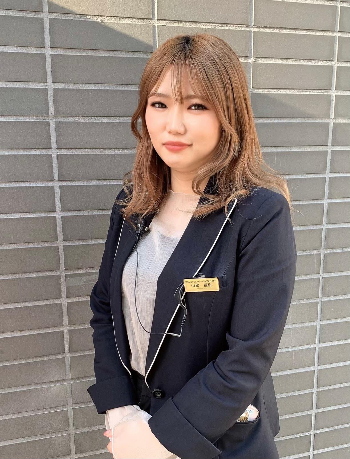 soin de brace 小阪店_山根 亜樹