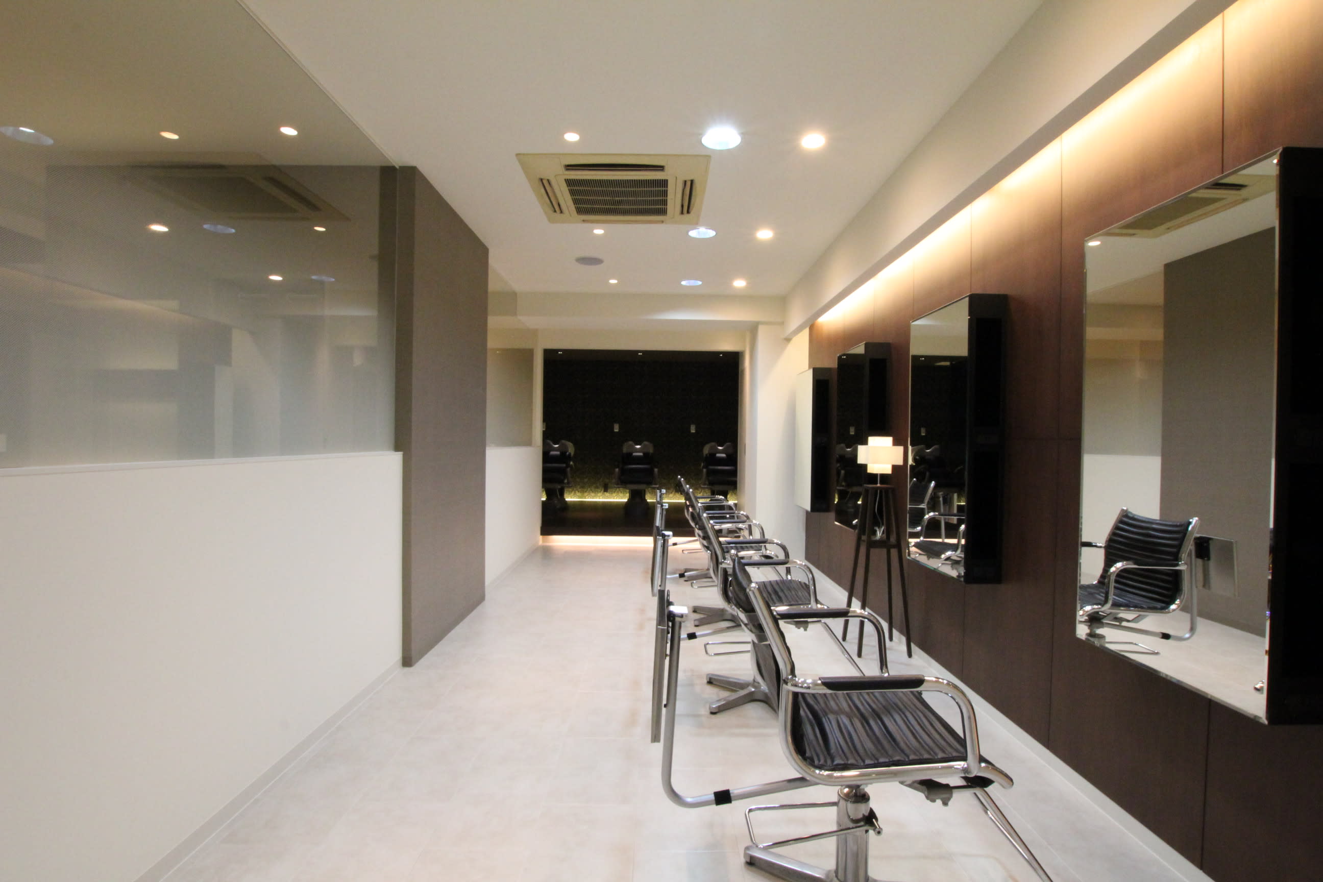 soin de brace calme 西中島店_1