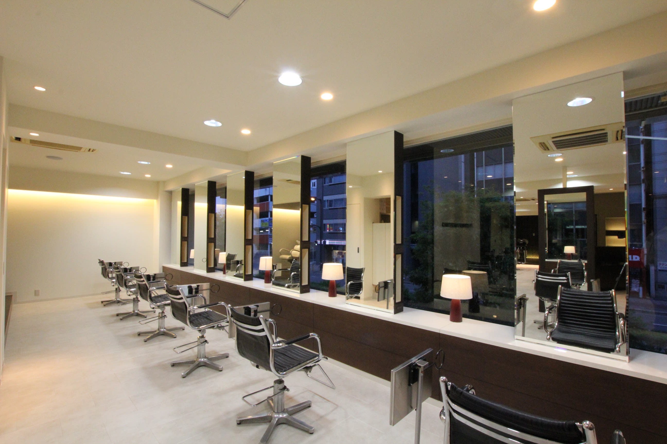 soin de brace calme 西中島店_2