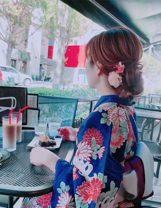 ヘアセット＆メイク＆着付け＆ドライシャンプースパ専門店 W・エー（ダブルエー）