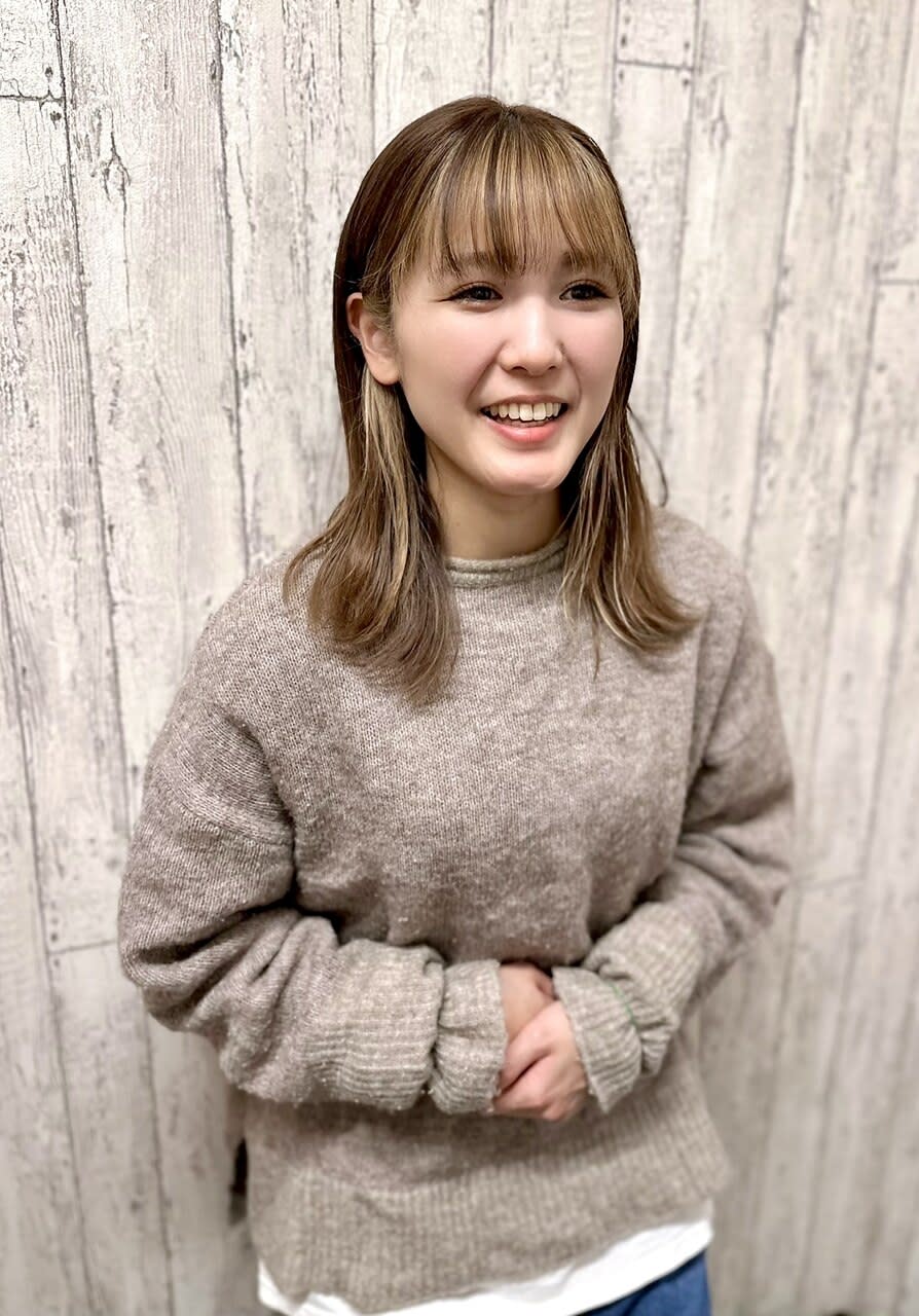 is (戸塚店)_重富美咲