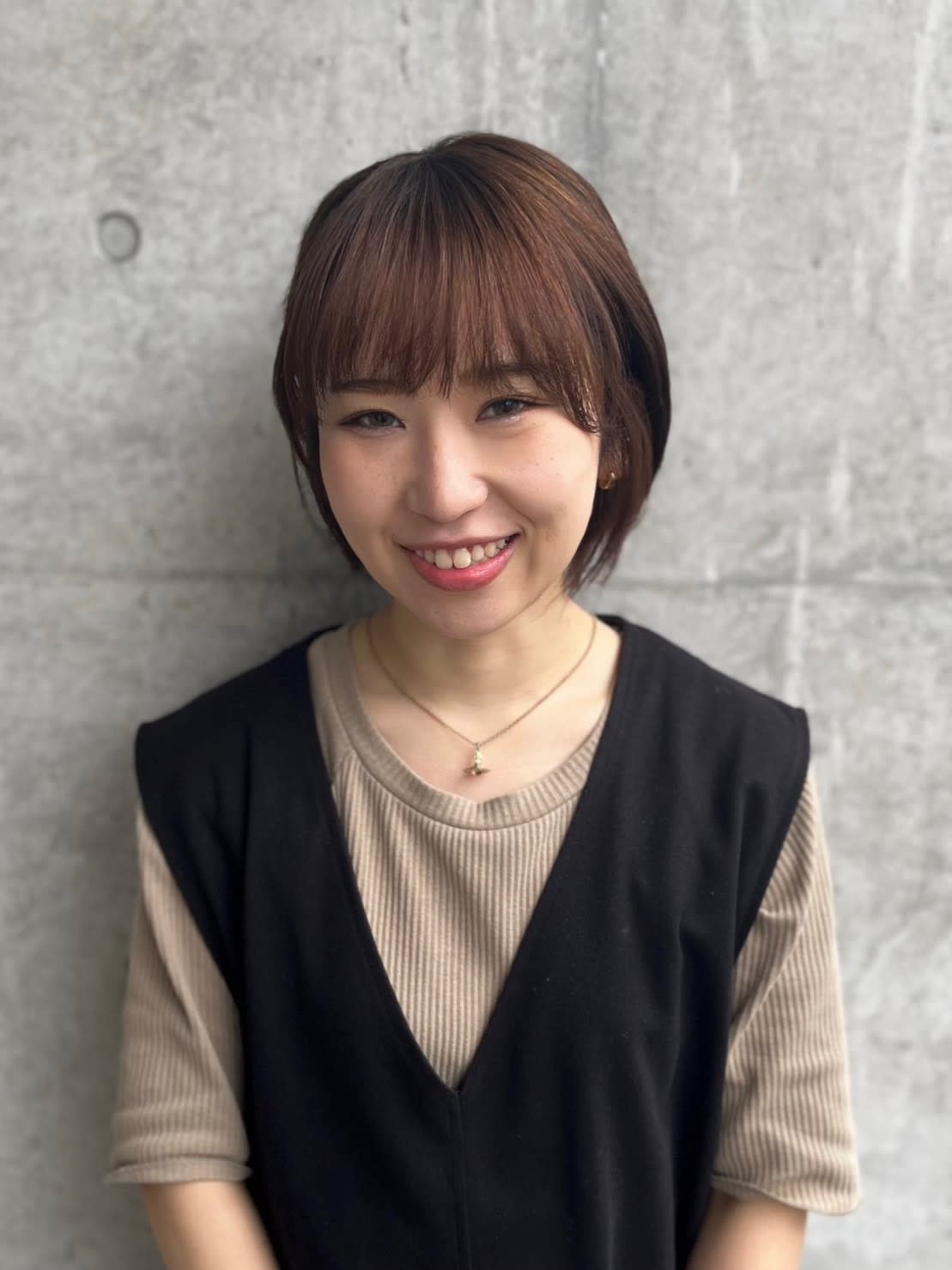 each hair＆total beauty_井出　朱音