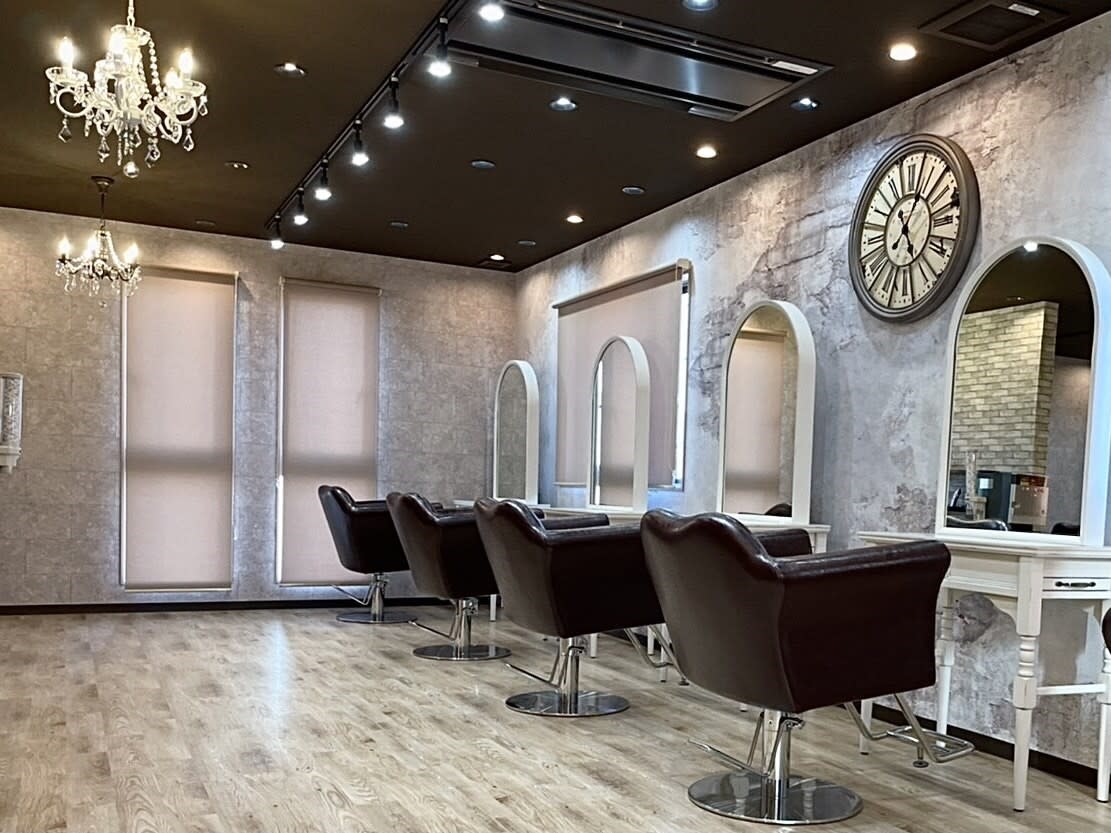 Agu hair tact 神辺店