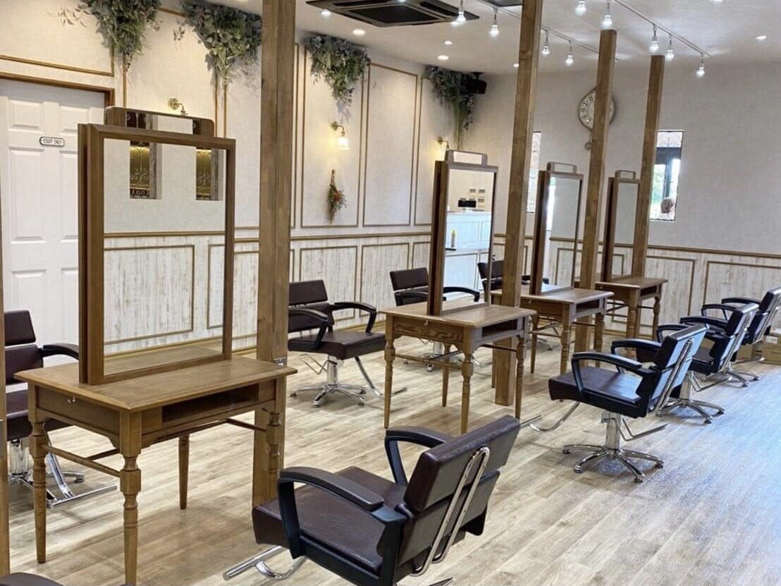 Agu hair Muka 小松島ハローズ大林前店