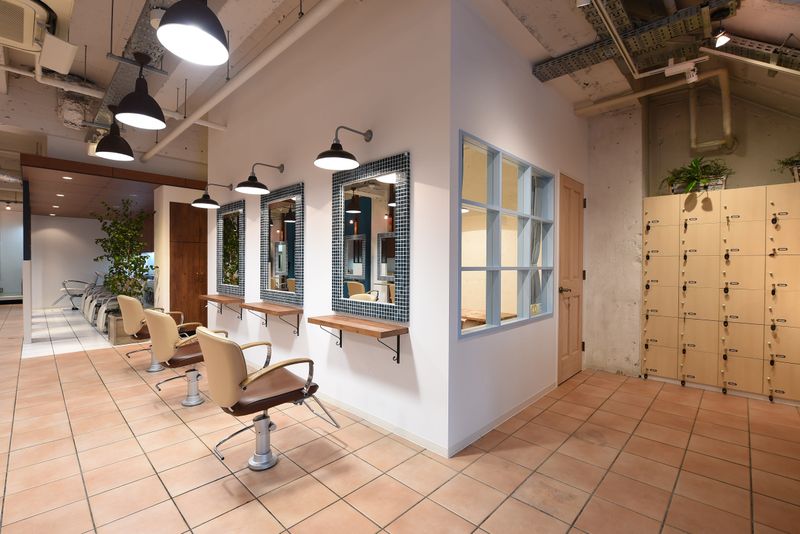 HAIR & MAKE EARTH 大宮駅前店_2