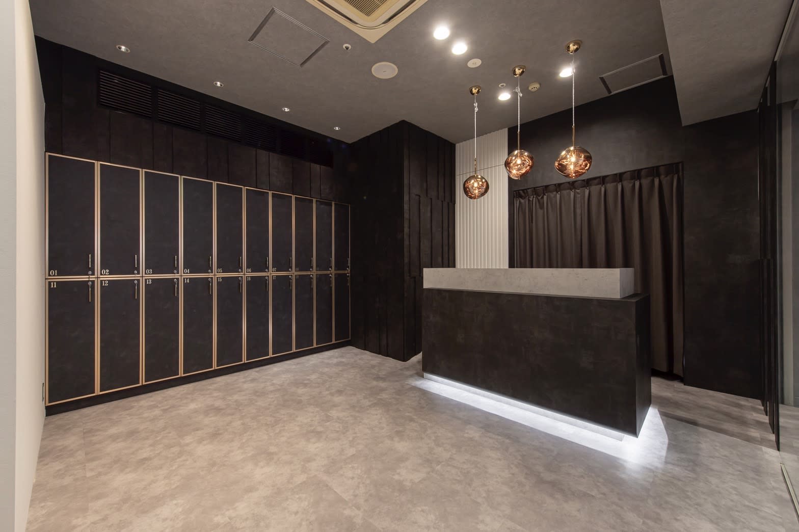 HAIR & MAKE EARTH クロスガーデン川崎店