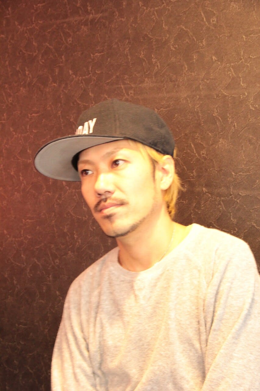 Dione_水谷 竜佑
