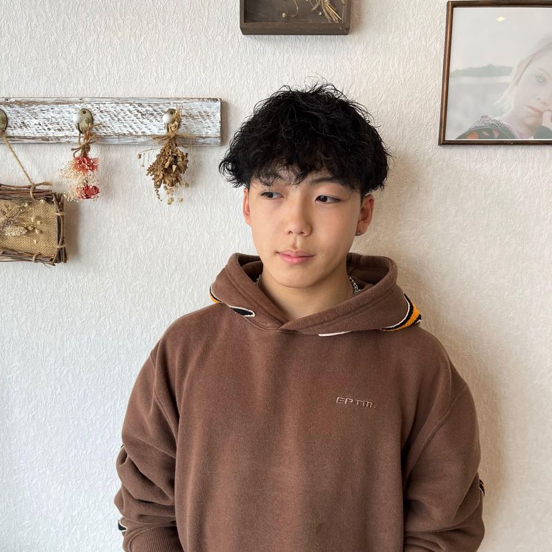 a Gland tetra 野田阪神店【アグランテトラ】_村上　勝大