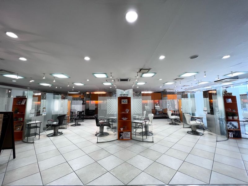 HAIR & MAKE EARTH 津田沼店_1