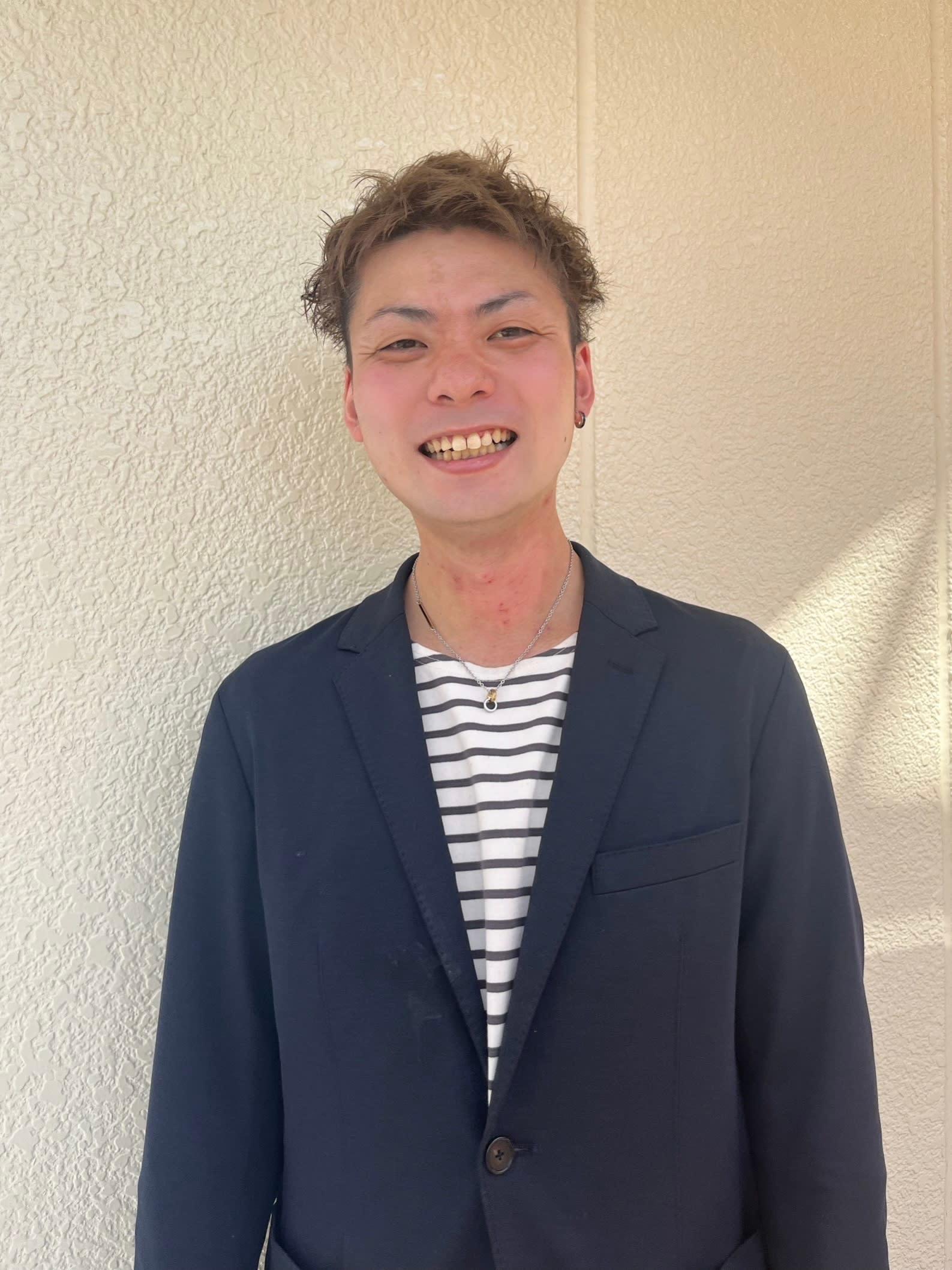 Apri Lush_神谷 知紀