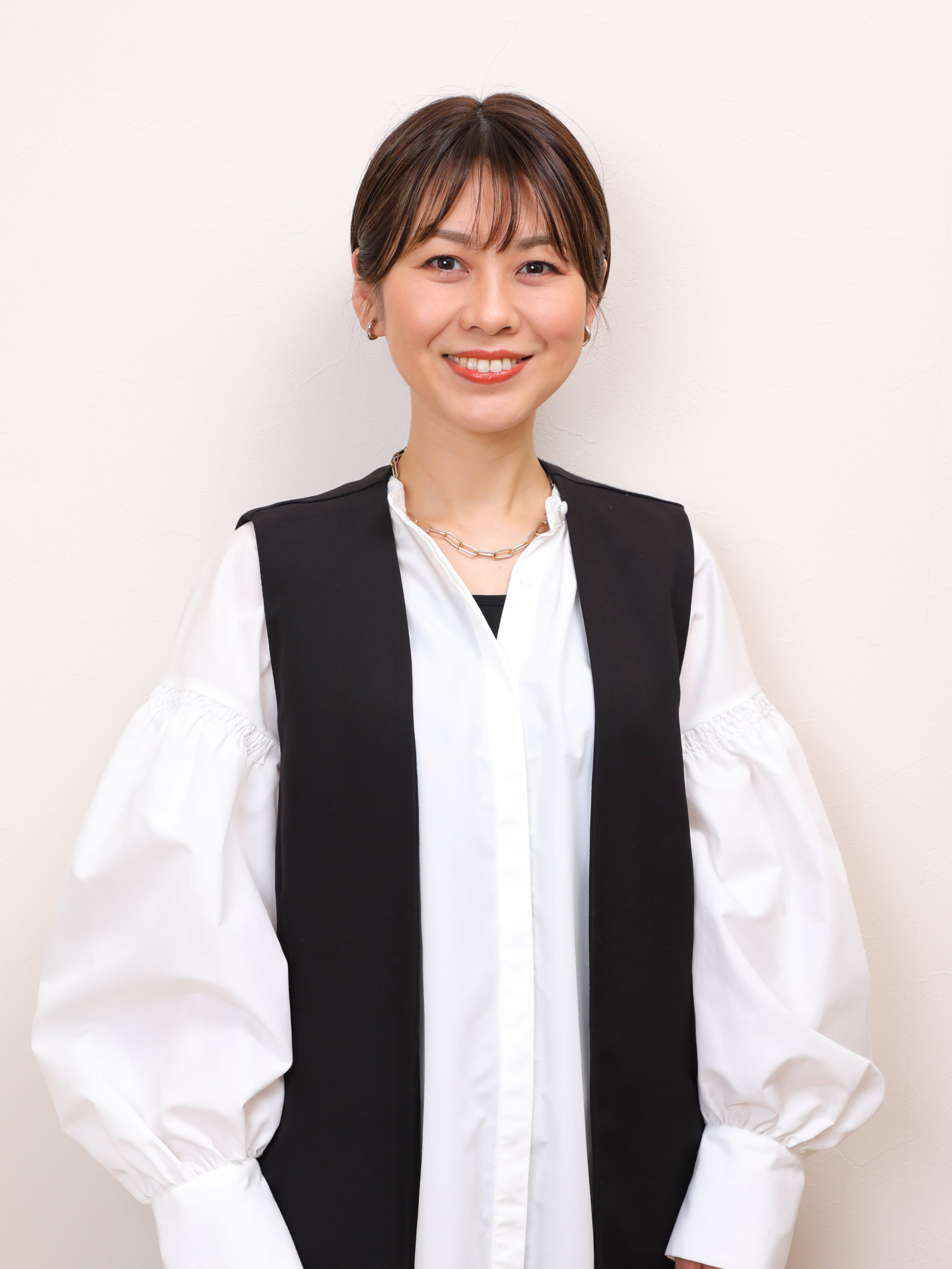 HAIR MAKE age 天神西通り店_持木 奈保子
