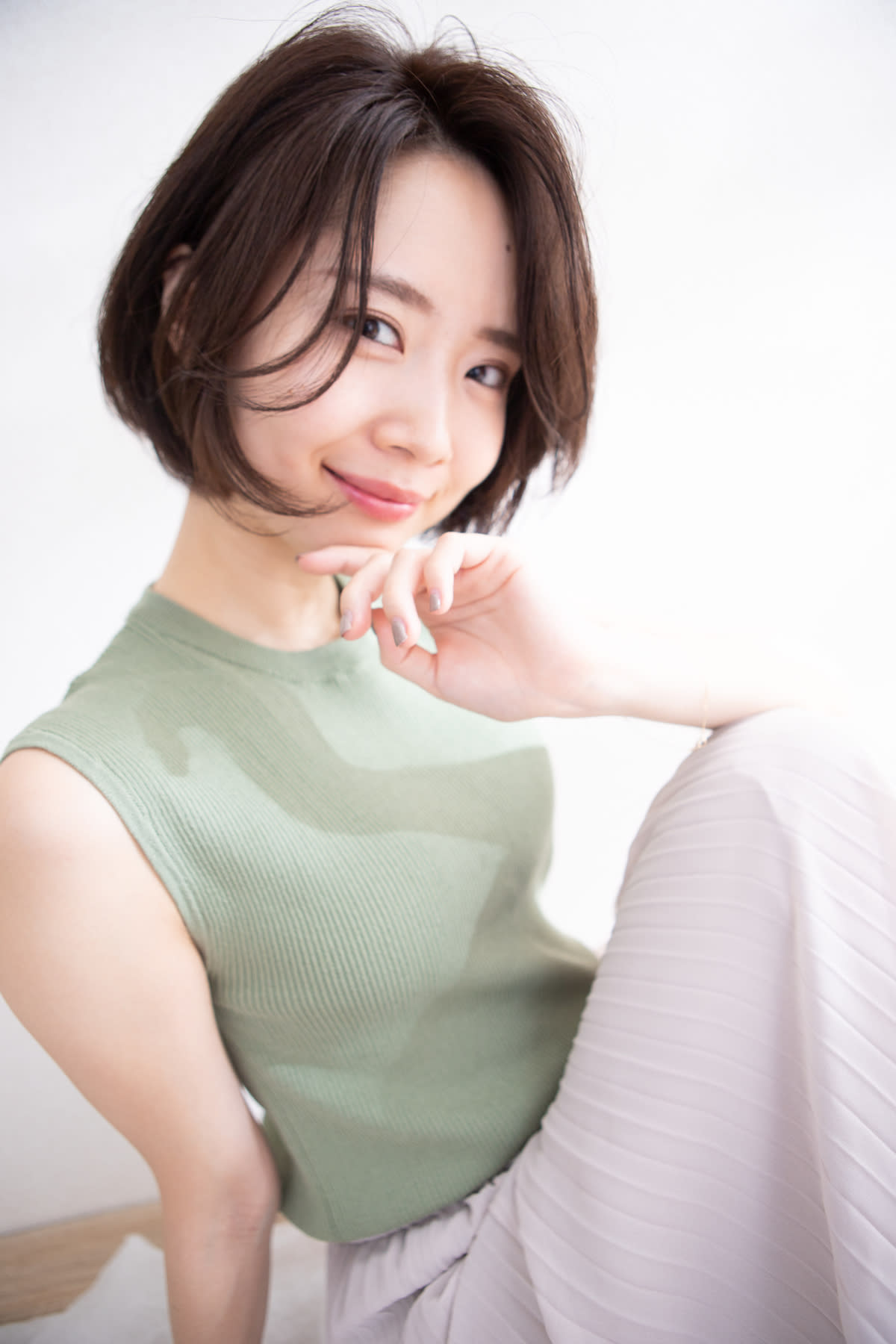 美容室 Adorn 本店_2