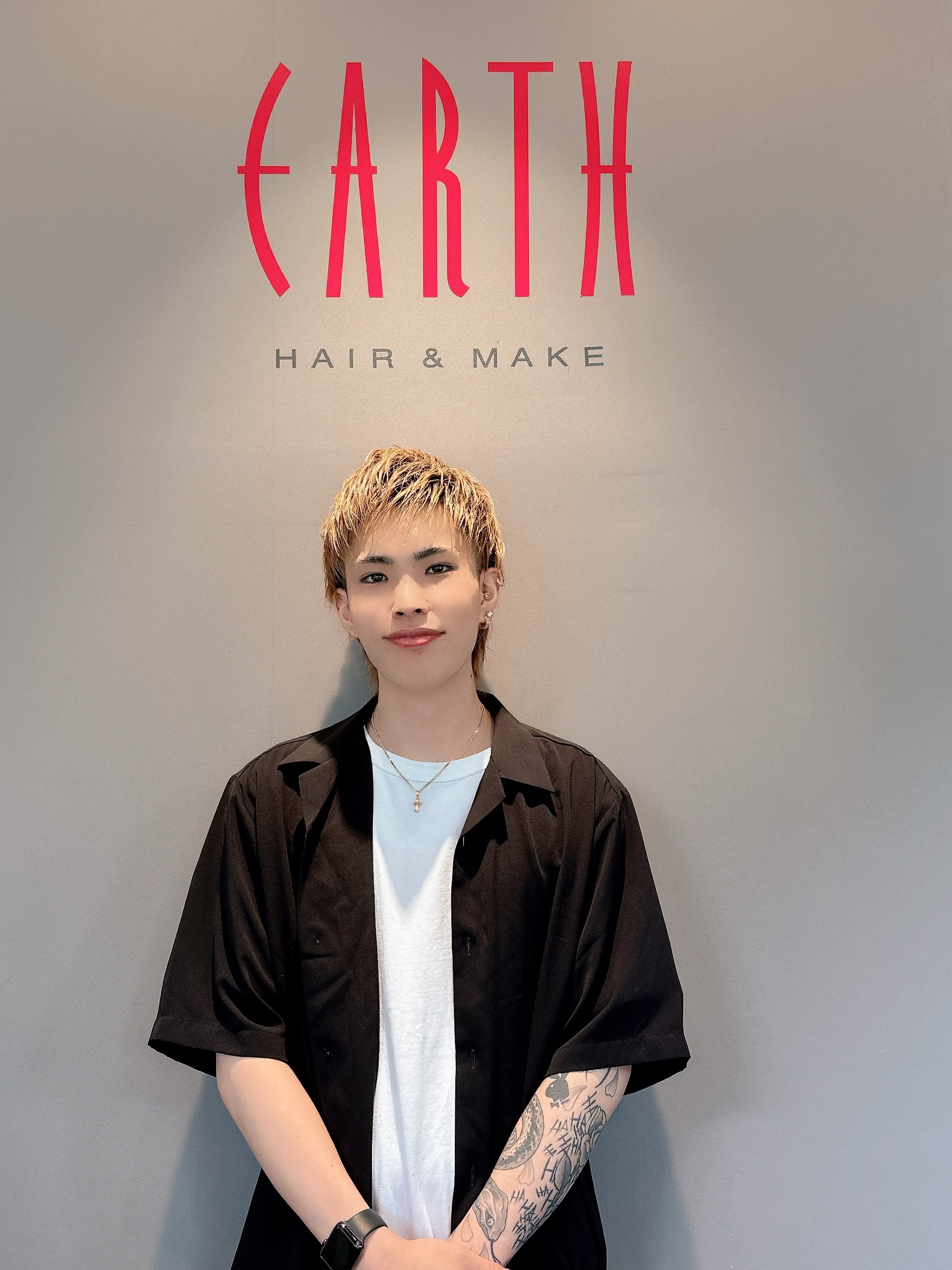 HAIR & MAKE EARTH 金山店_鈴木　瑛介