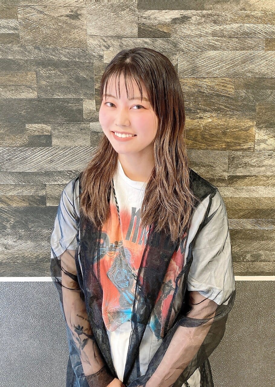 GRANZE 梅田店《大阪駅前第1ビル店》_上原 李涼