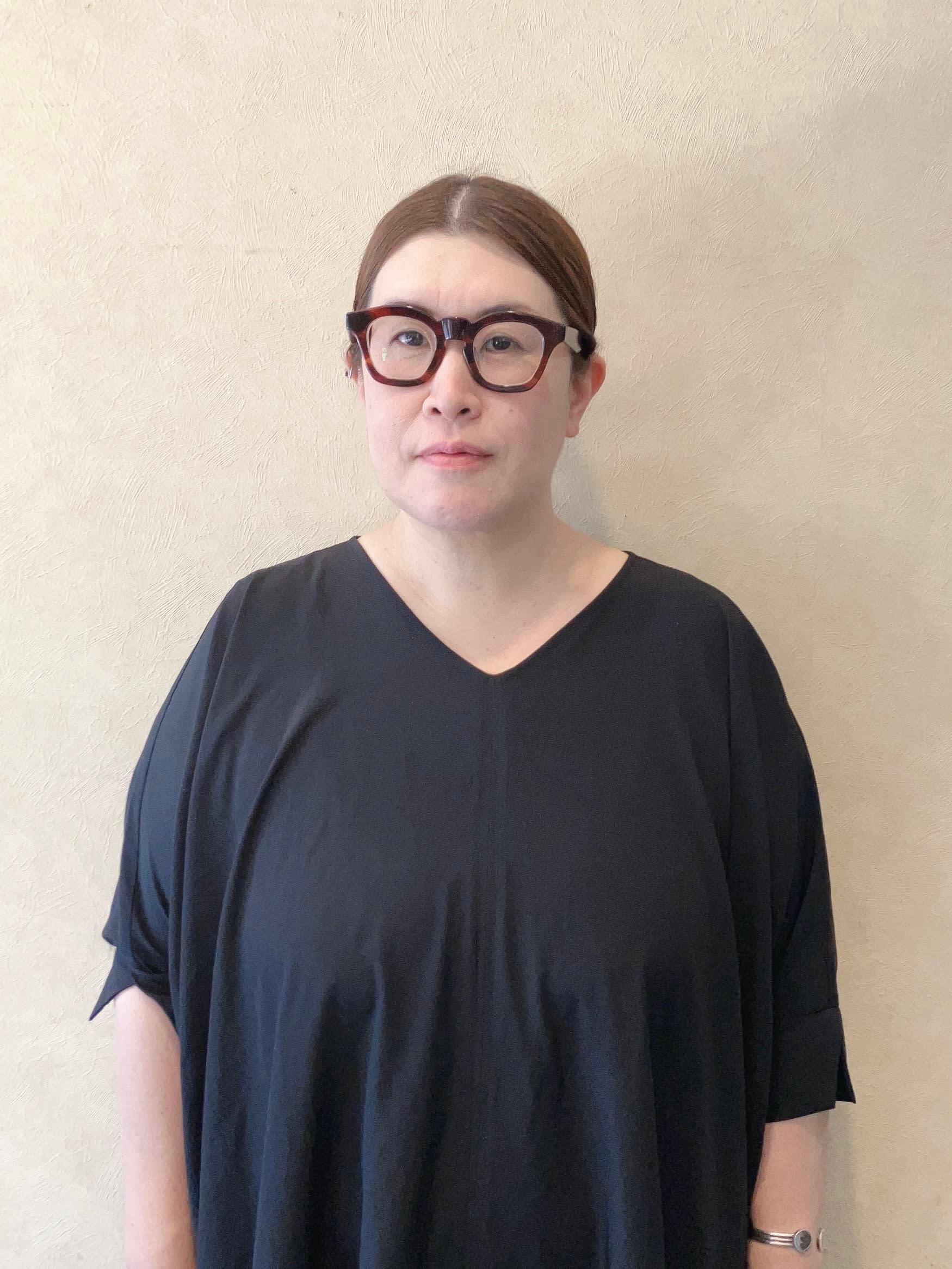 ecru_浅野 和子