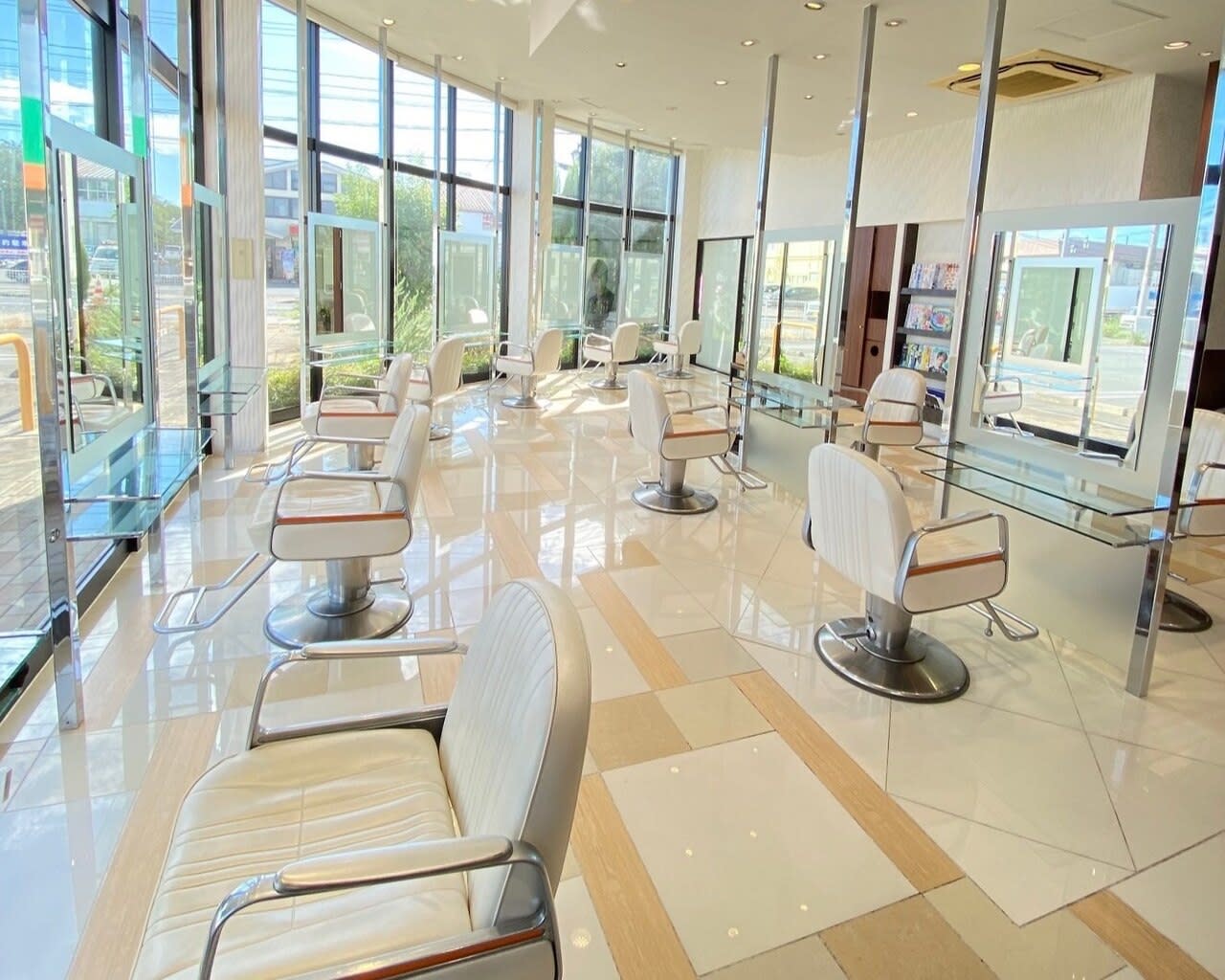HAIR & MAKE EARTH いわき店_1