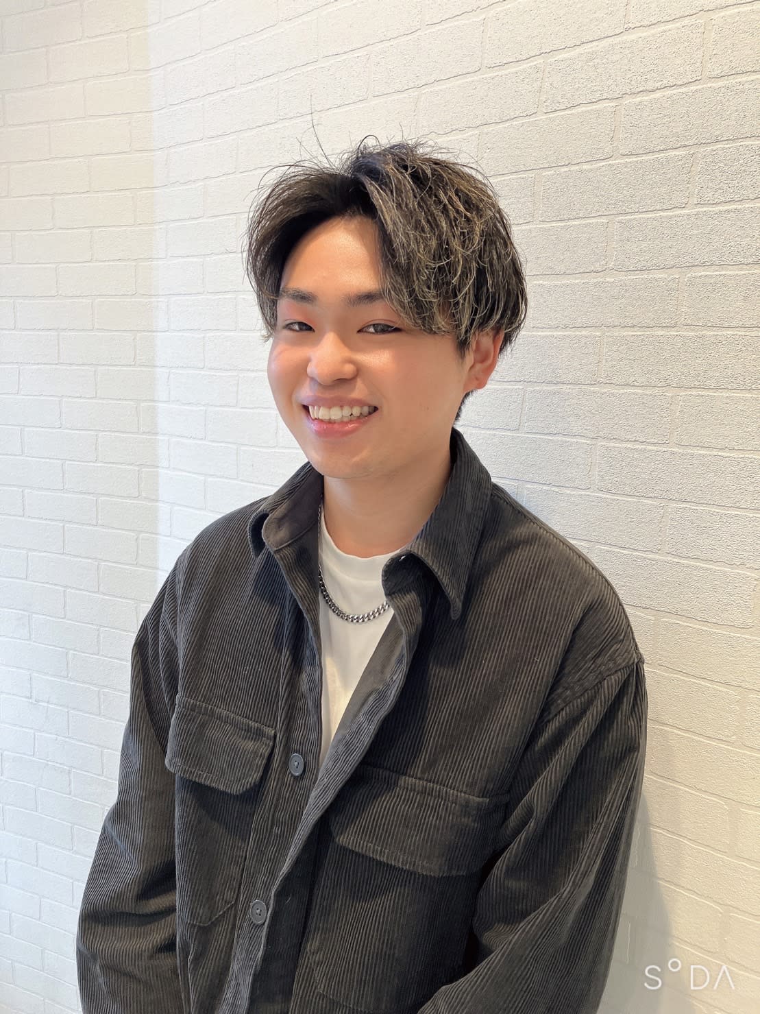 HAIR & MAKE EARTH あがり浜店_比嘉　悠人