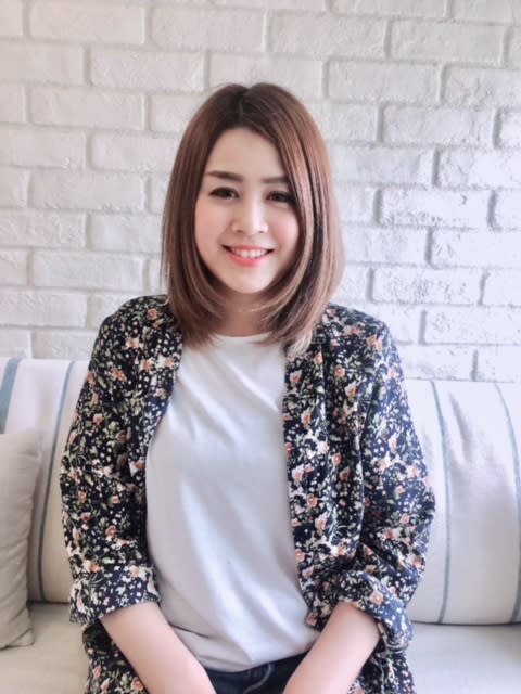 アンリササラ_岡本 亜衣