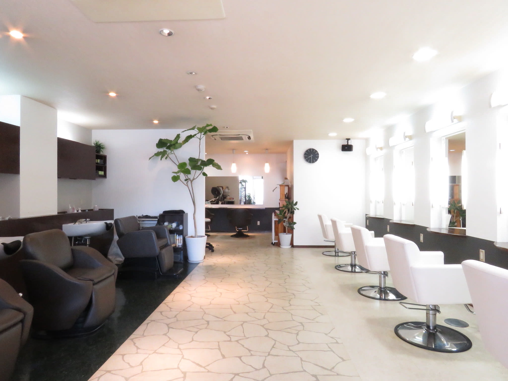 hairs 五日市駅前店_1