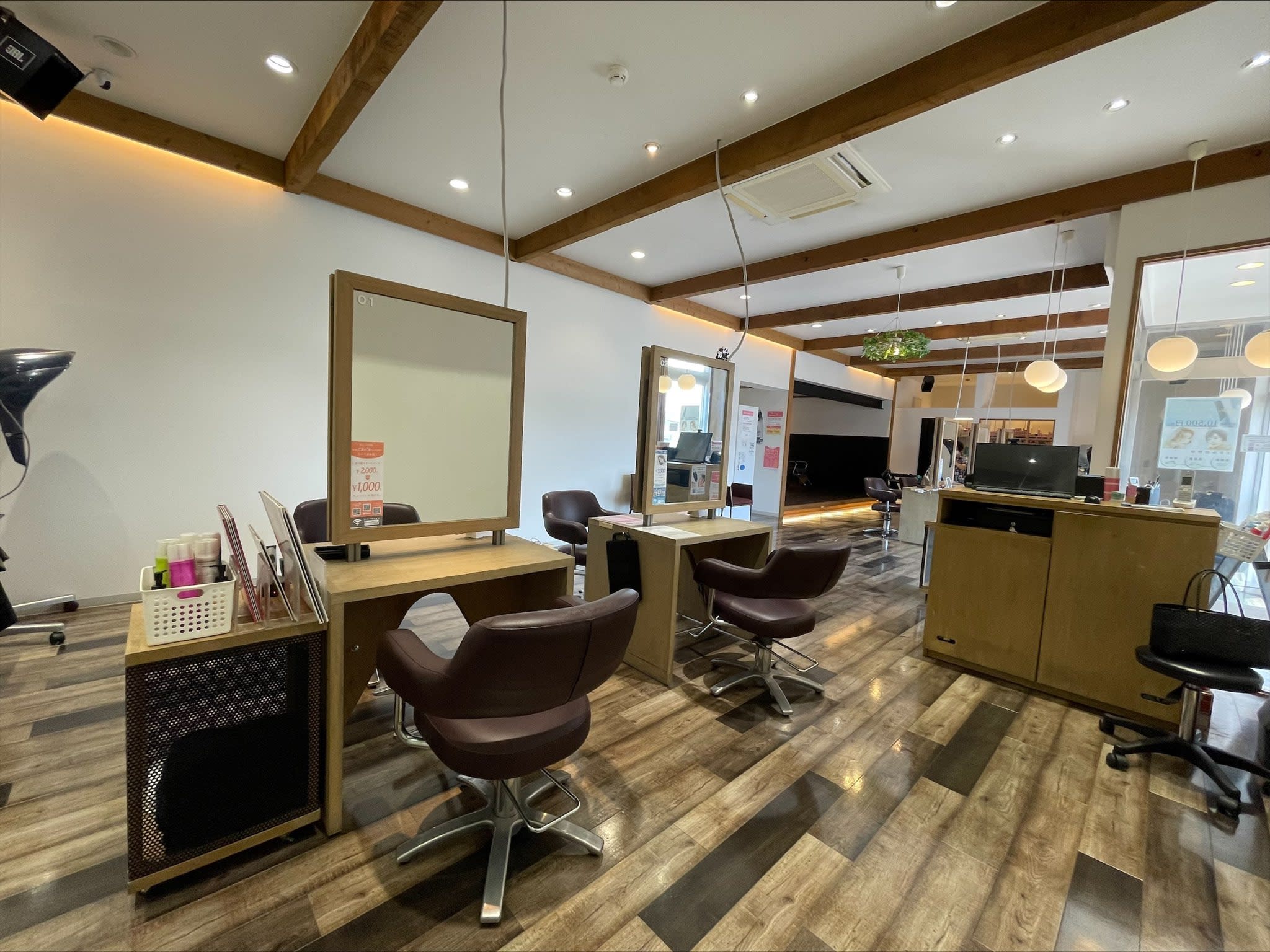 SALONS HAIR 福山駅家店