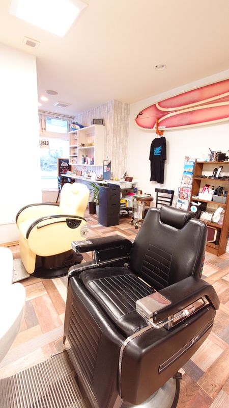 H.I.BARBER'S CLUB