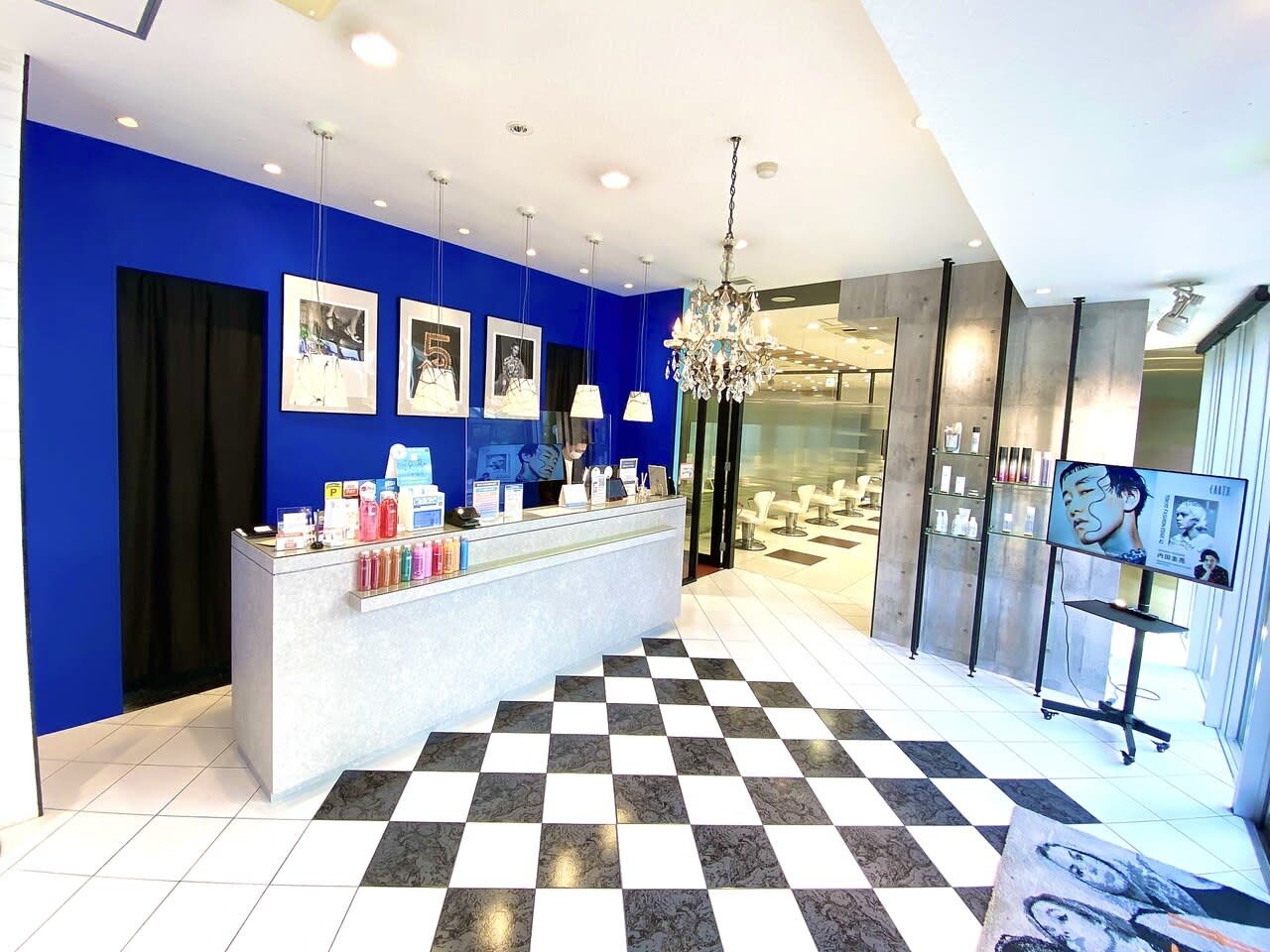 HAIR & MAKE EARTH 八王子店