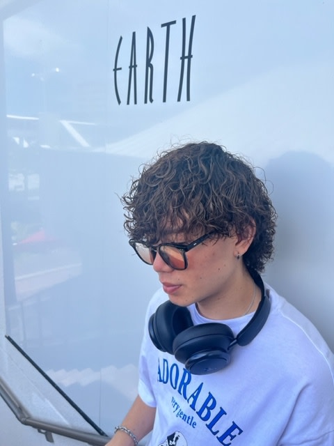 HAIR & MAKE EARTH 小禄店_野里　来希