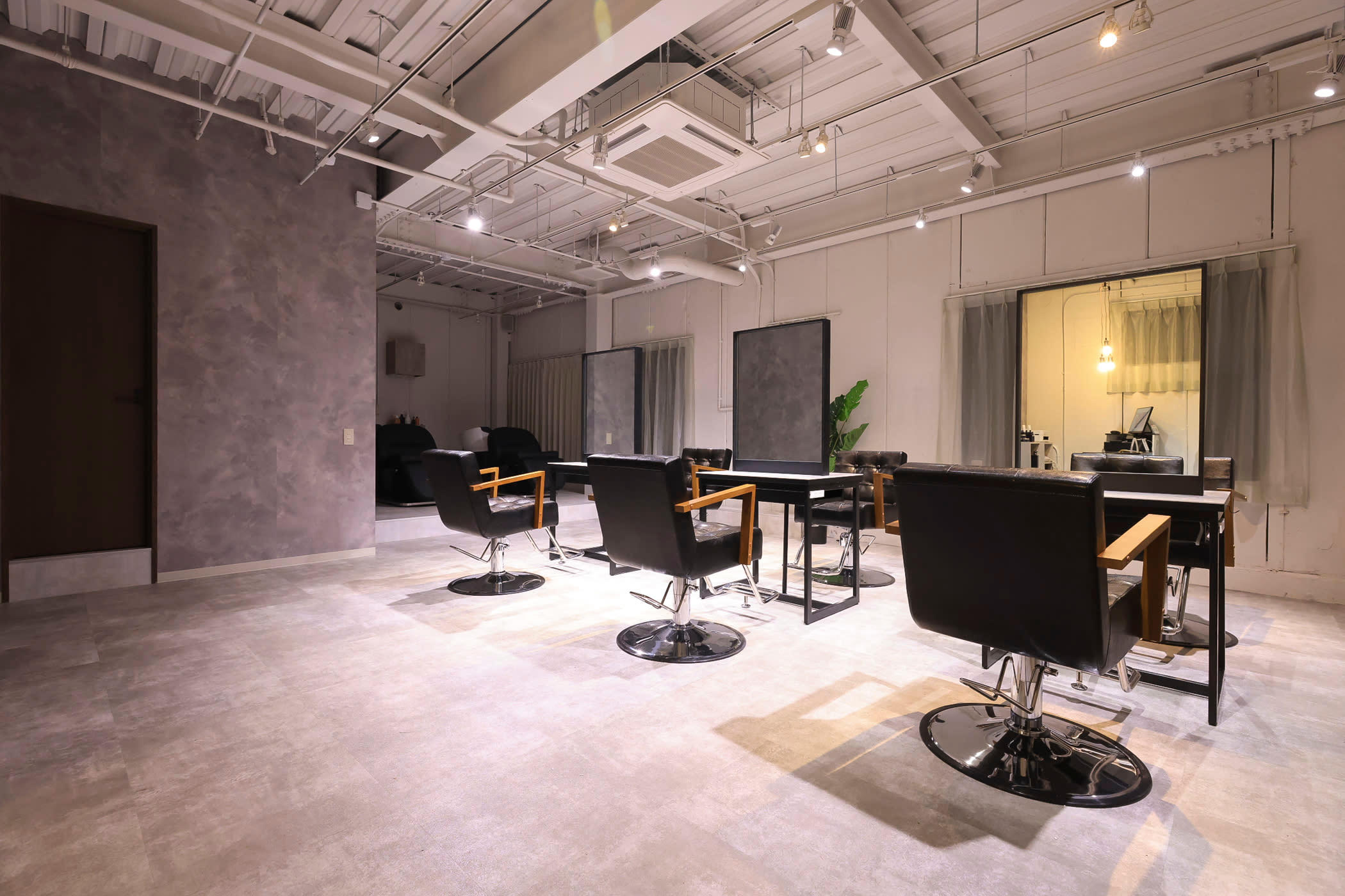髪質改善ヘアエステ＆縮毛矯正専門店 One..._2