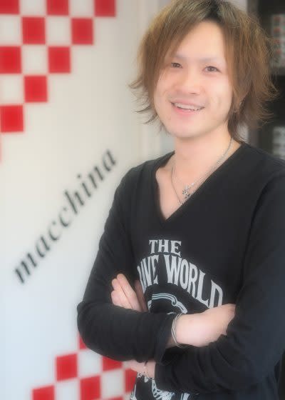 美容室macchina_国府田 愁司