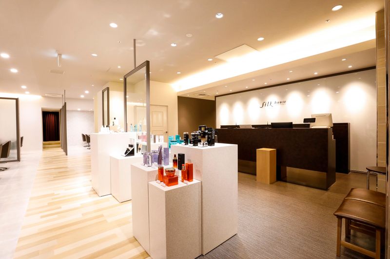 Silk house 日本橋三越 メンズサロン店_2