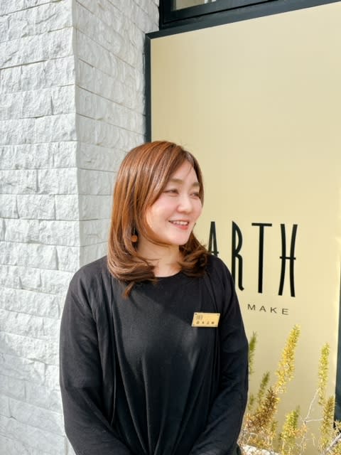 HAIR & MAKE EARTH 泉中央店_鈴木　志帆