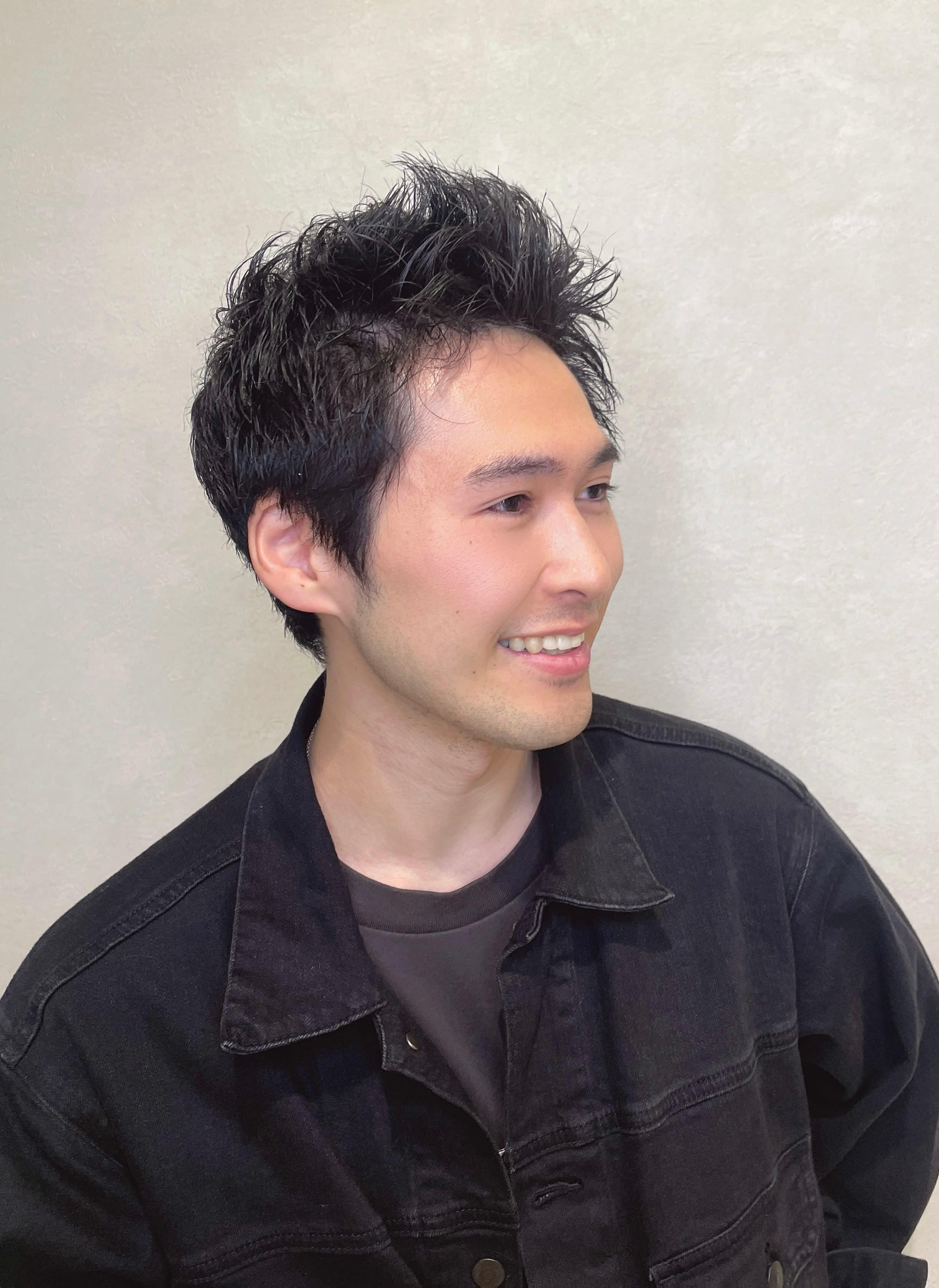 HAIR & MAKE EARTH 泉中央店_田浦　大樹