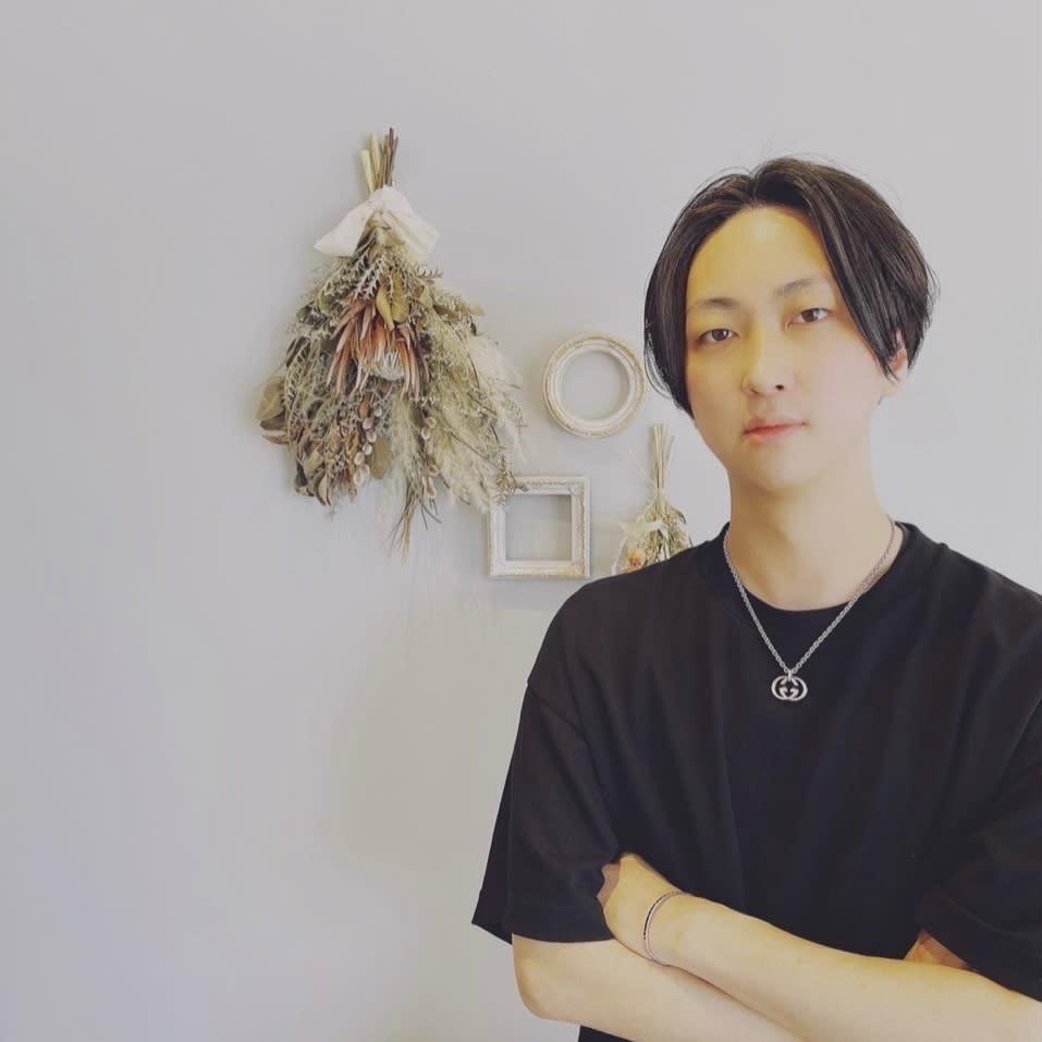 LiLi.hair_福間 拓郎