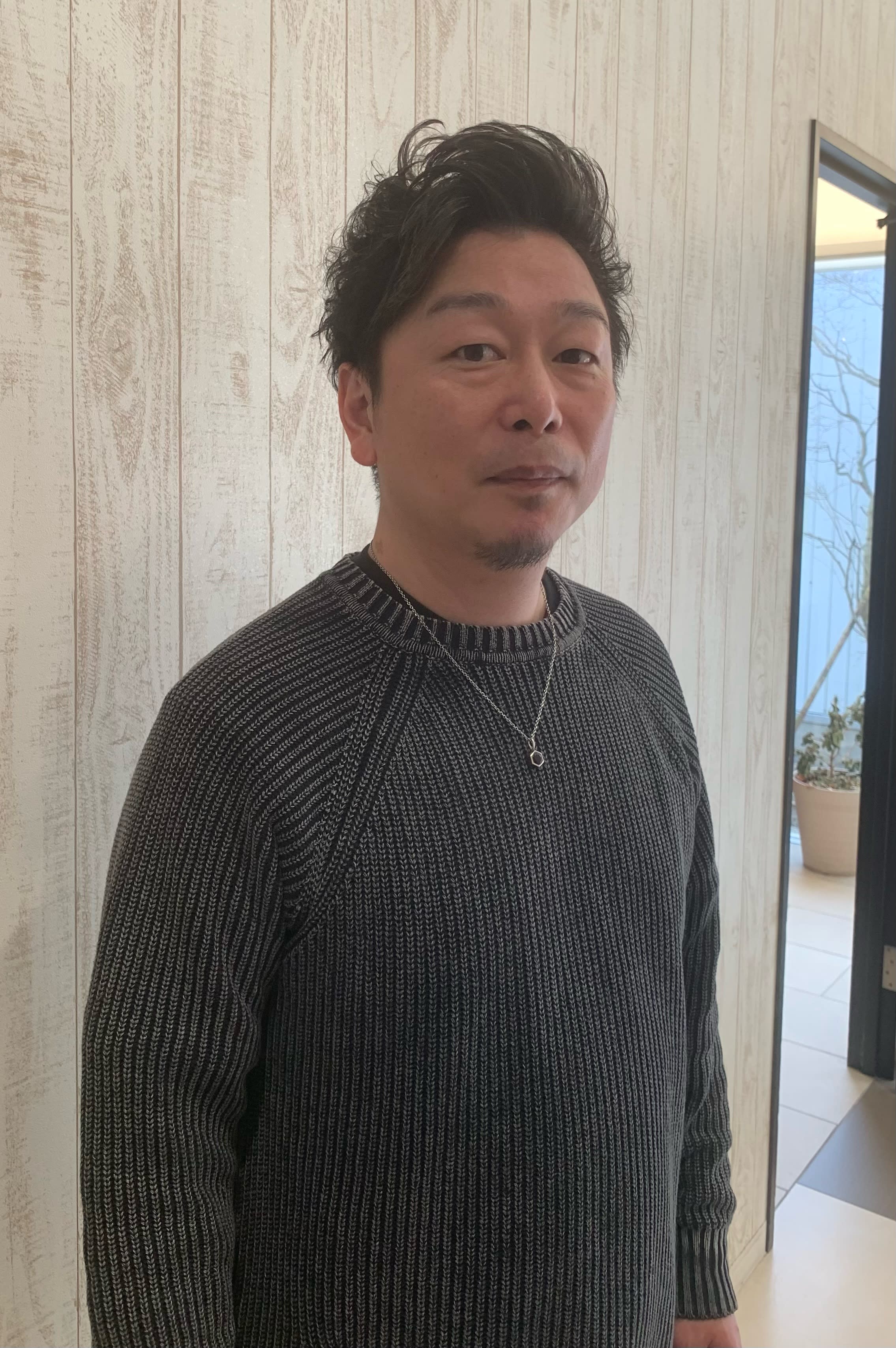 HAIR & MAKE EARTH 花巻店_作山　幸哉