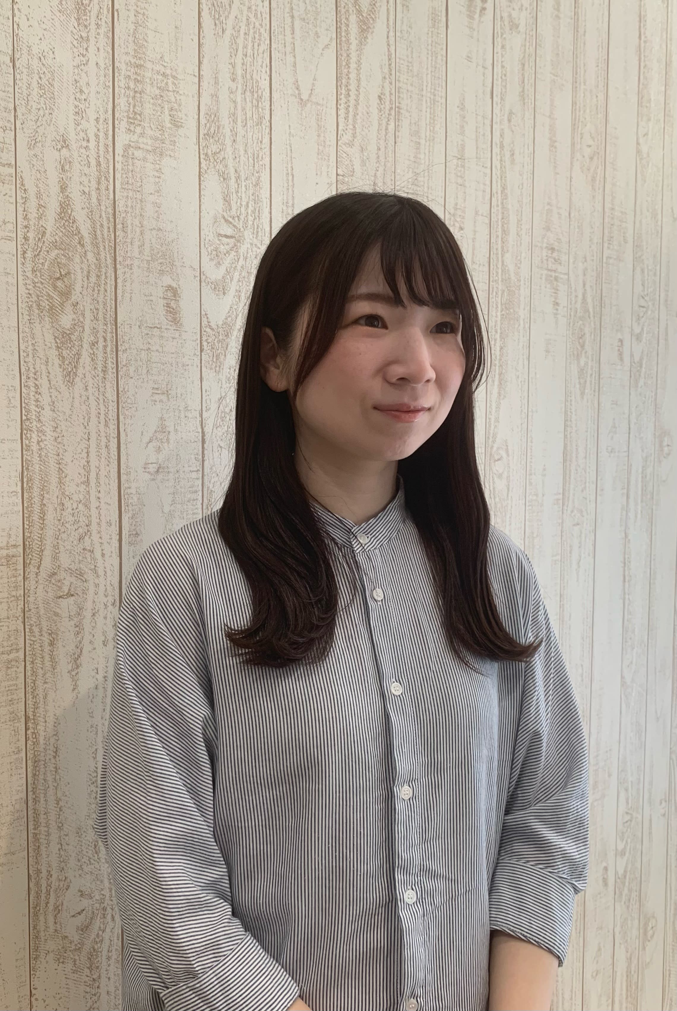 HAIR & MAKE EARTH 花巻店_佐京　玲奈