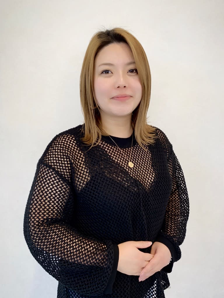 HAIR & MAKE EARTH 浜松志都呂店_鈴木　若菜