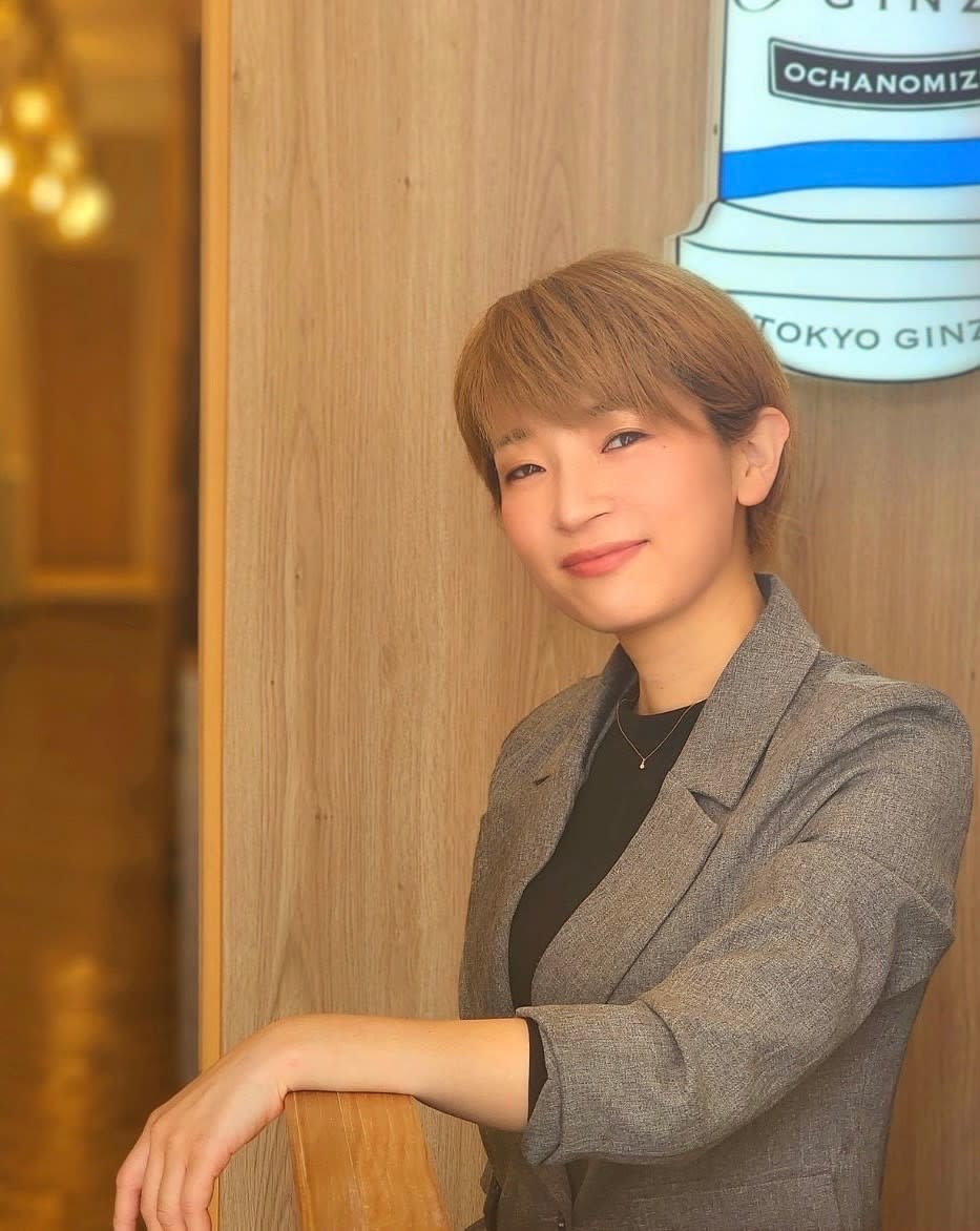 Y's BARBER GINZA LOUNGE_金子　麻弥