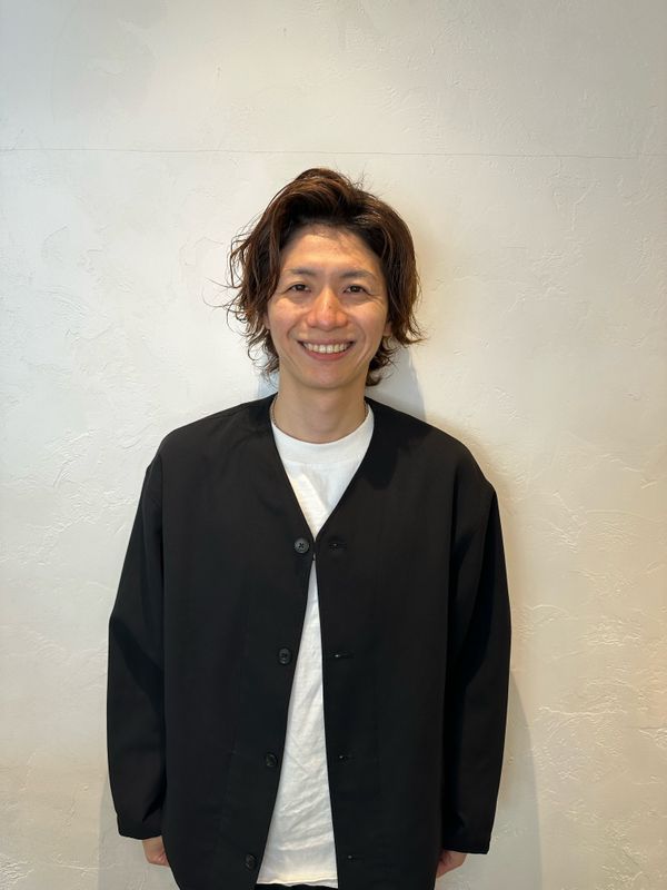 HAIR & MAKE EARTH 聖蹟桜ヶ丘店_芹川 聖也