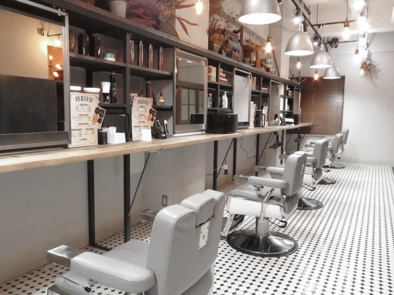 THIS IS BARBER 2nd_2