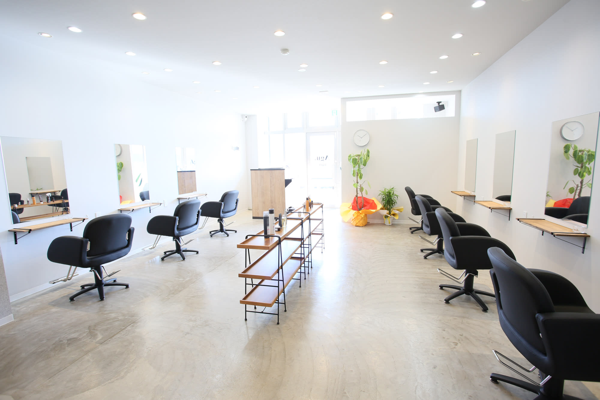 Agu hair legate 新宮中央店【アグ ヘアー レガート】