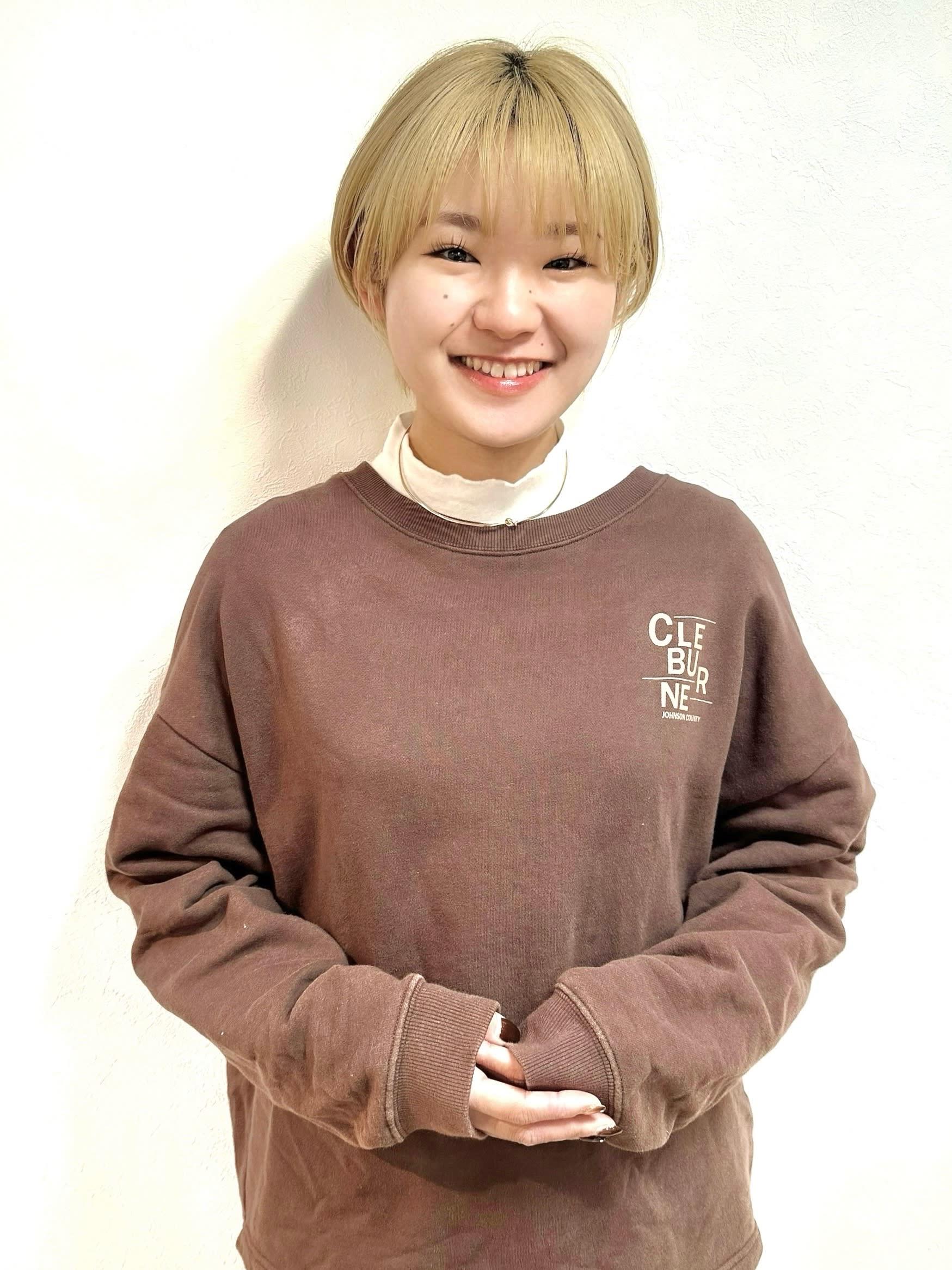 . ...ashiato... ._狩野 くるみ