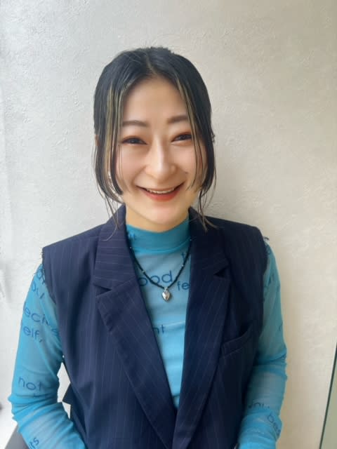 HAIR & MAKE EARTH 本厚木店_高久 紗葉