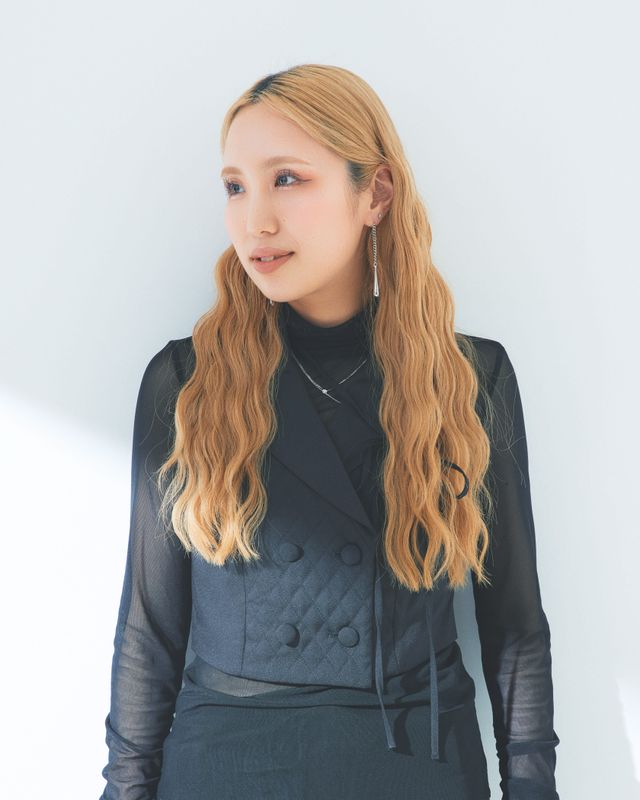 クロードモネ H2O・AVEDA 渋谷ヒカリエshinQs店_岡崎　江莉香