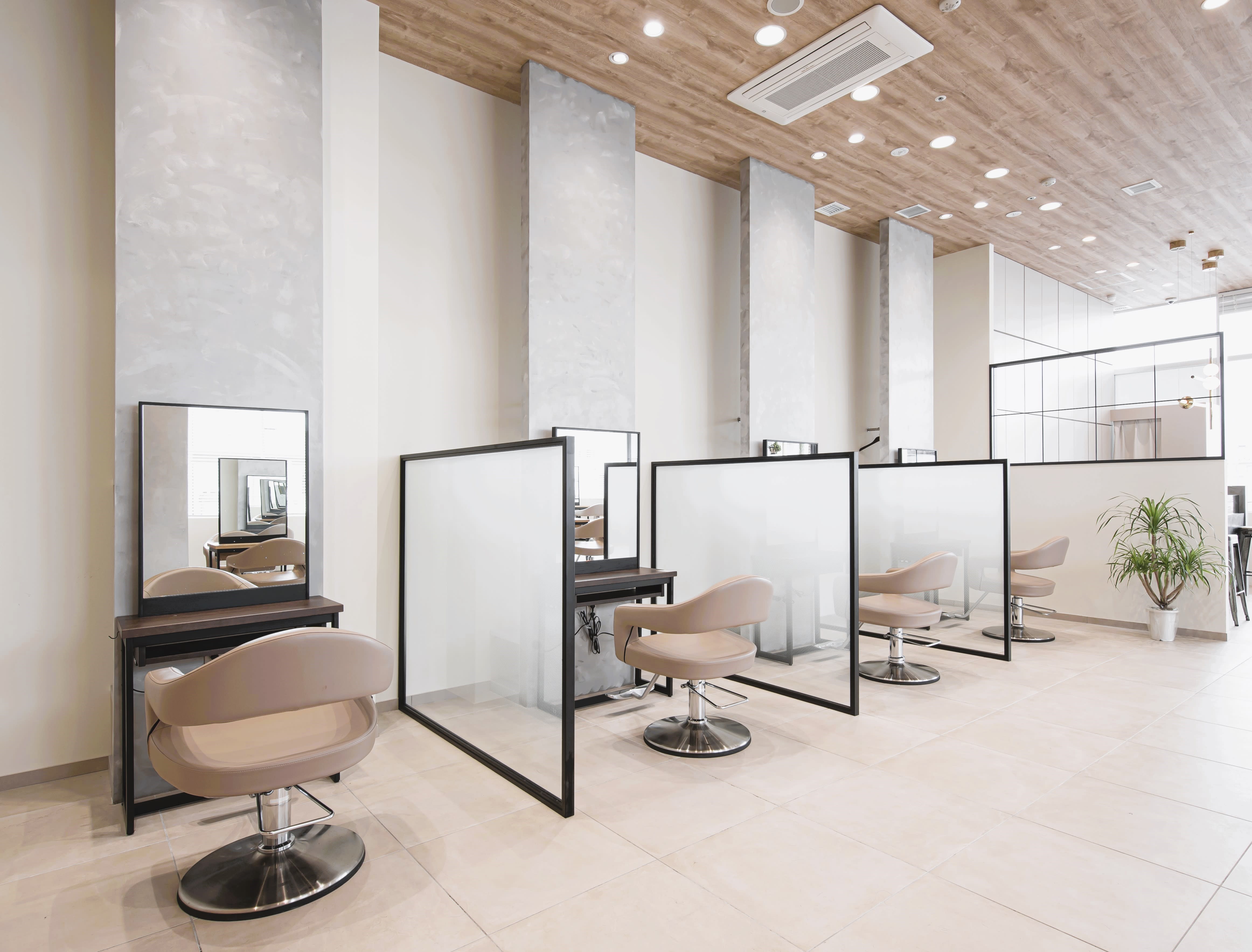 HAIR&MAKE EARTH 南草津店
