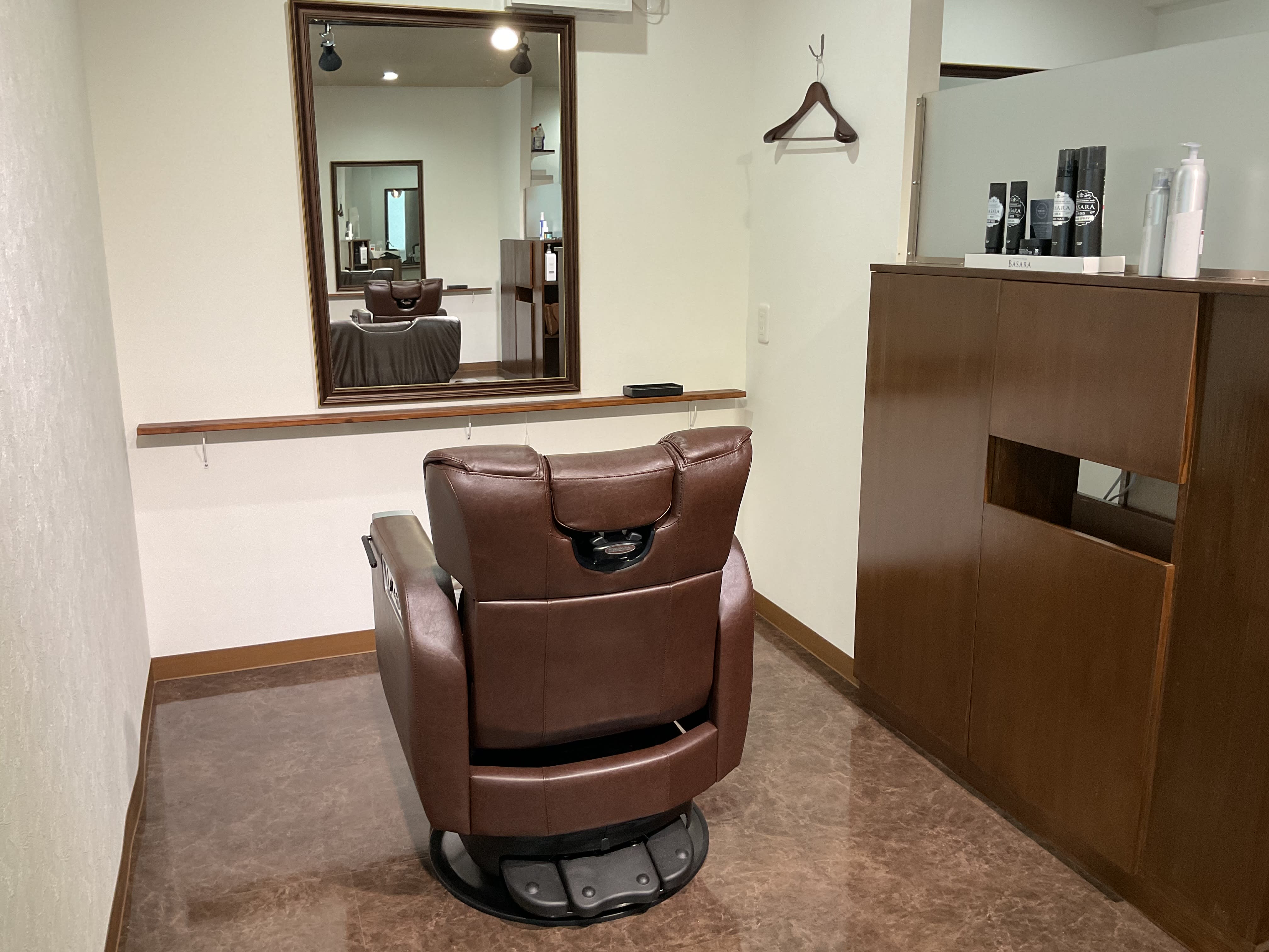 Men’s salon MELROSE_2