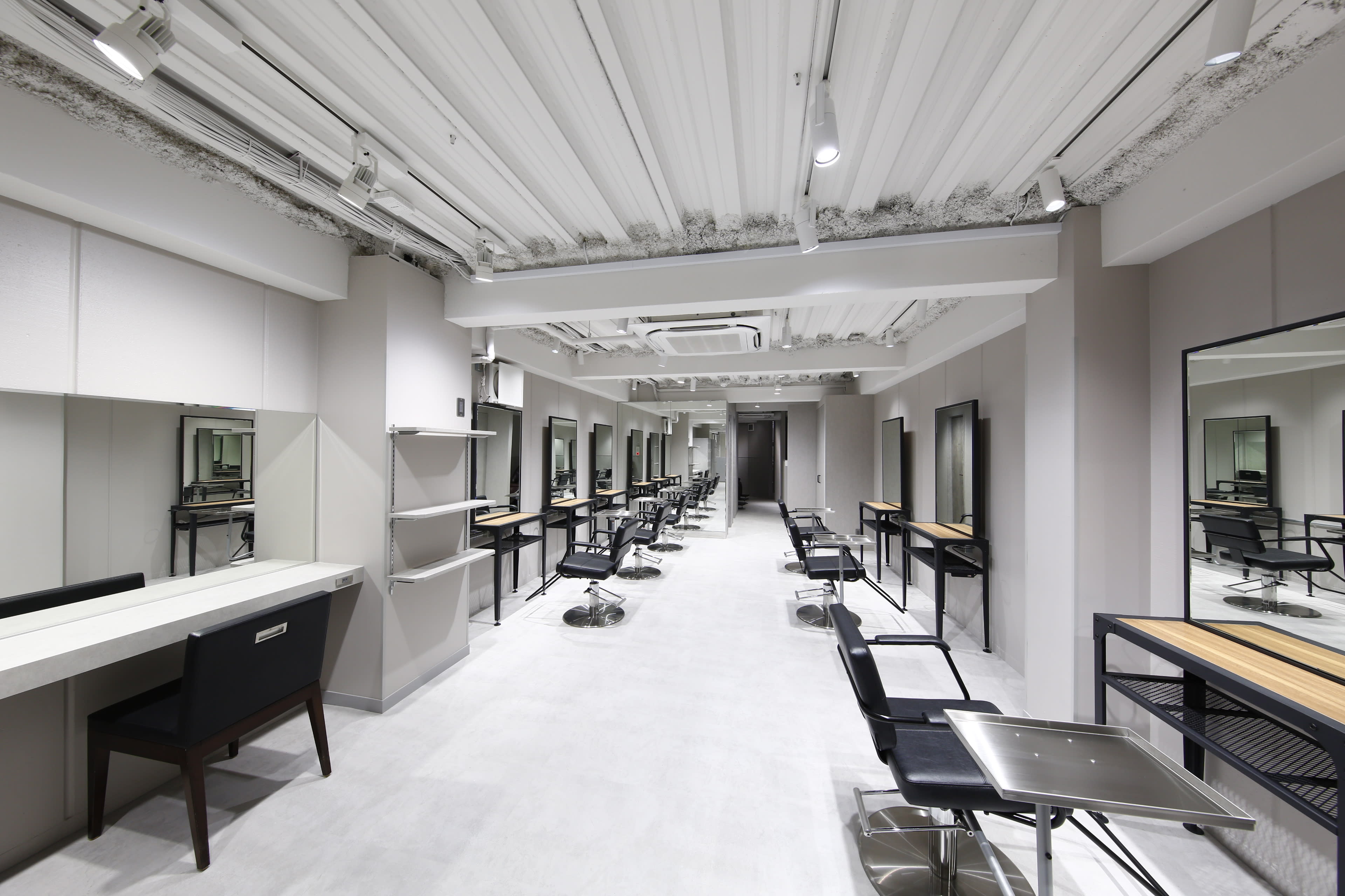 メンズサロン Rolka 池袋店