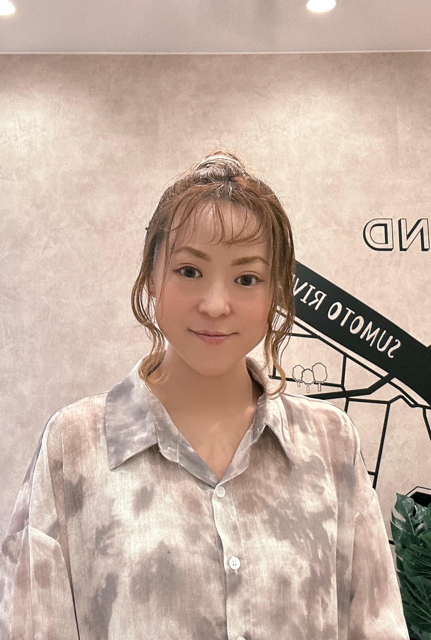 Agu hair Island 淡路島洲本店【アグ ヘアー アイランド】_中 めぐみ